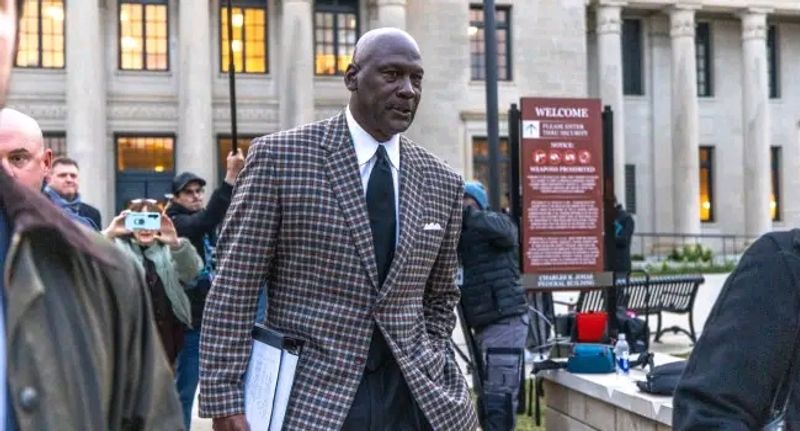 NBA Legend Jordan, NASCAR Settle Anti-Trust Lawsuit