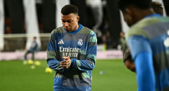 Sports: Real Madrid’s Mbappe In Paris For Treatment On Knee Injury