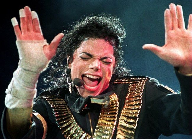 Michael Jackson Tops Forbes’ 2025 Highest-Paid ‘Dead Celebrities’ [FULL LIST]