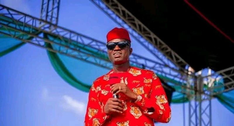 Nwifuru Announces ₦150,000 Christmas Bonus For Ebonyi Civil Servants