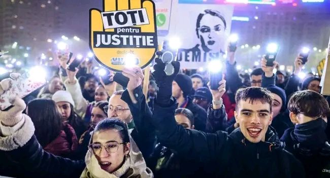 Romanians Protest Judicial Corruption