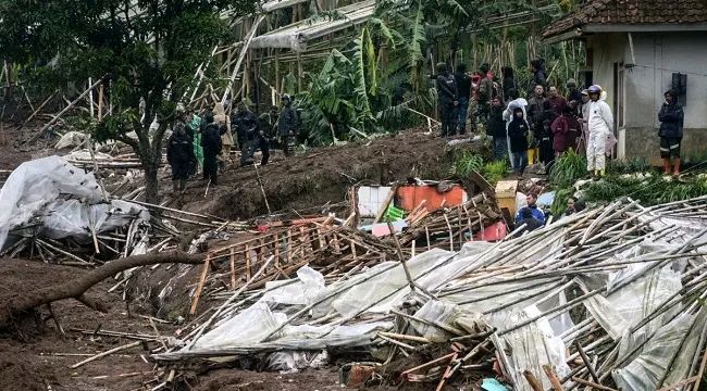 World News: Indonesia Landslide Kills Eight, More Than 80 Missing