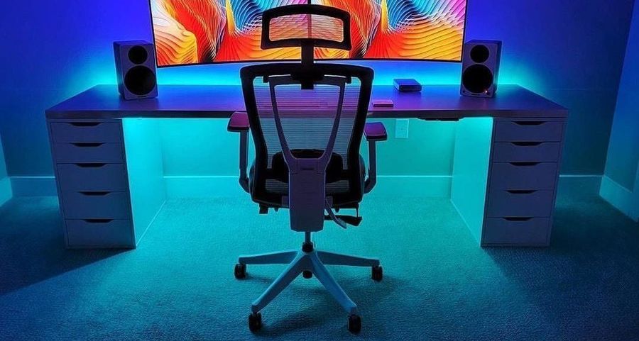 Autonomous - Modern Office