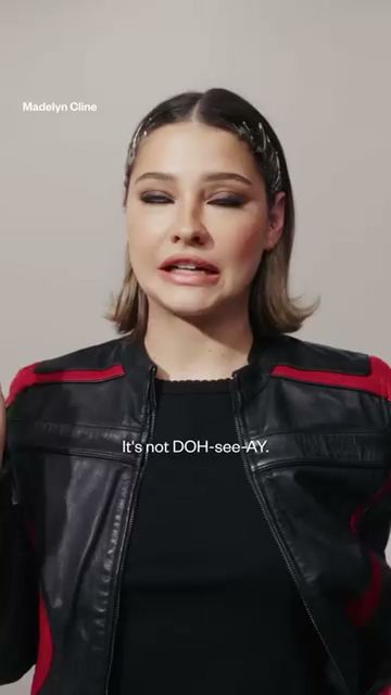 Frame from Dossier Meta ad