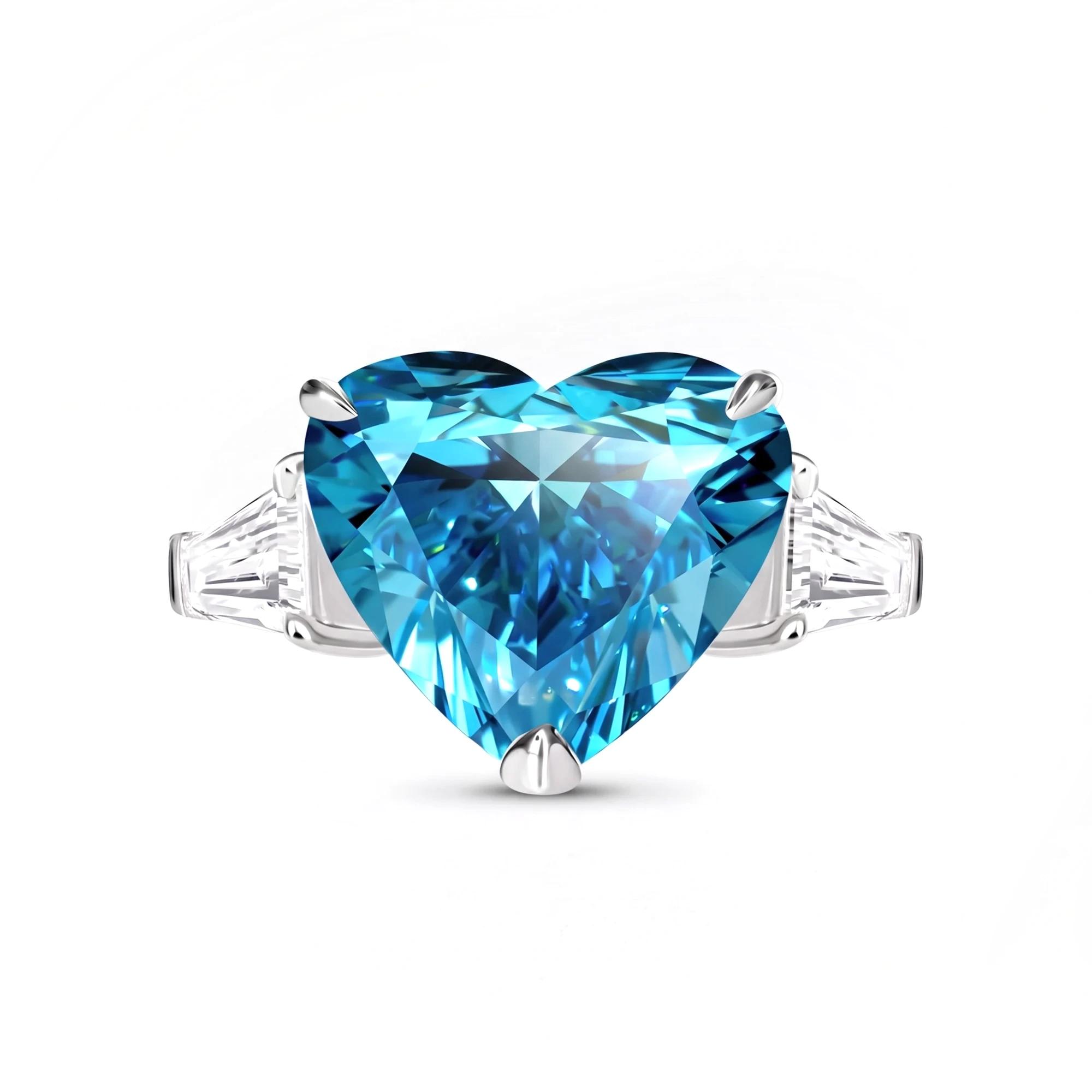 Heart Brilliant / Fancy Vivid Blue