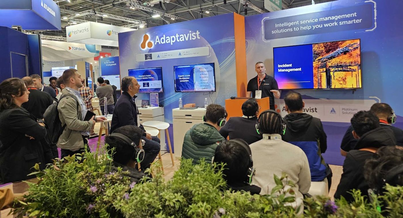 Adaptavist's Rich Crampton presenting on our booth at SITS event