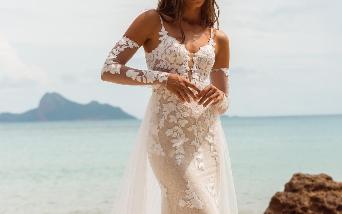 Bridal Styles That Suit Your Body Type