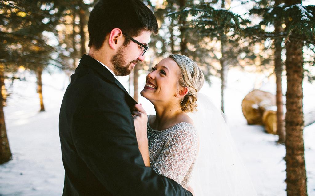 Walking in a Wedding Wonderland