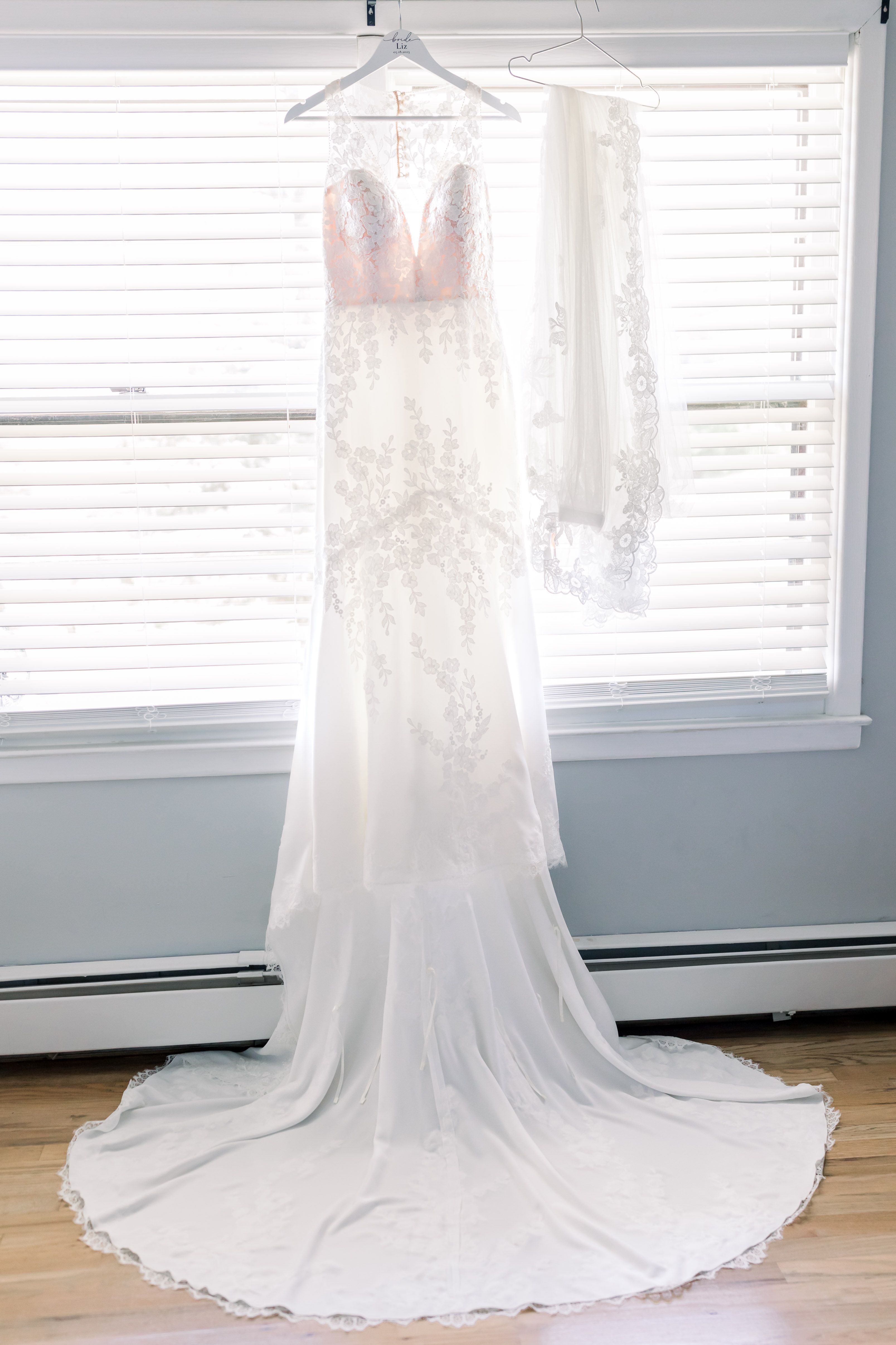 Classic lace wedding dress from Aleana’s Bridal