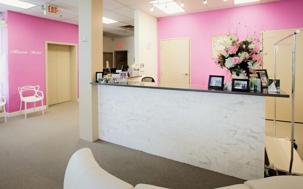 Choosing a Bridal Shop in Bergen County: 8 Questions to Ask
