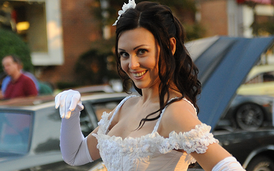 Your First Wedding Dress Shopping Experience