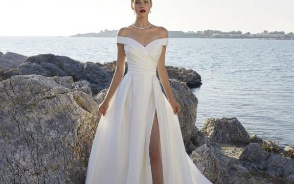 Find Your Dream Wedding Dress at Aleana’s Bridal