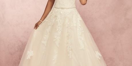 Color Your Wedding Dress