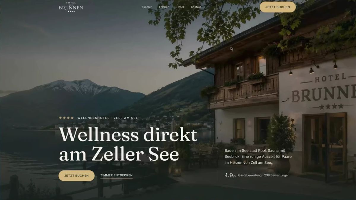 Finale Fassung derselben Hotel-Website nach dem zweiten Durchgang: das Hotel am Abend, vier Sterne, Gästebewertung und der Knopf „Jetzt buchen“