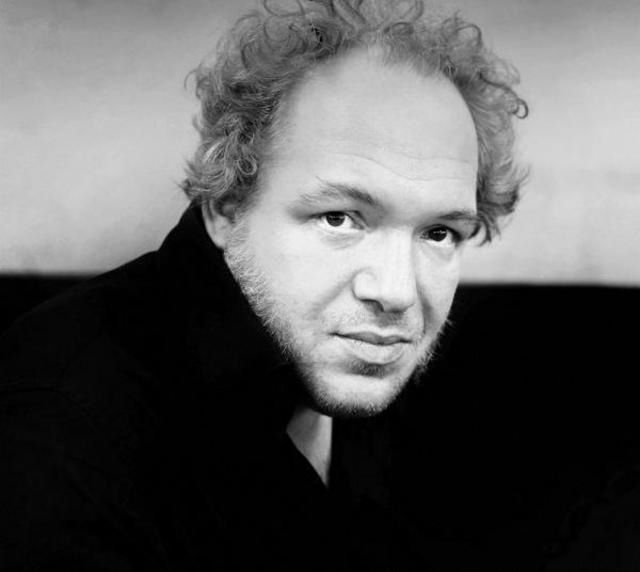 Portrait of Mathias Énard