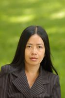 Portrait of Linda Lê