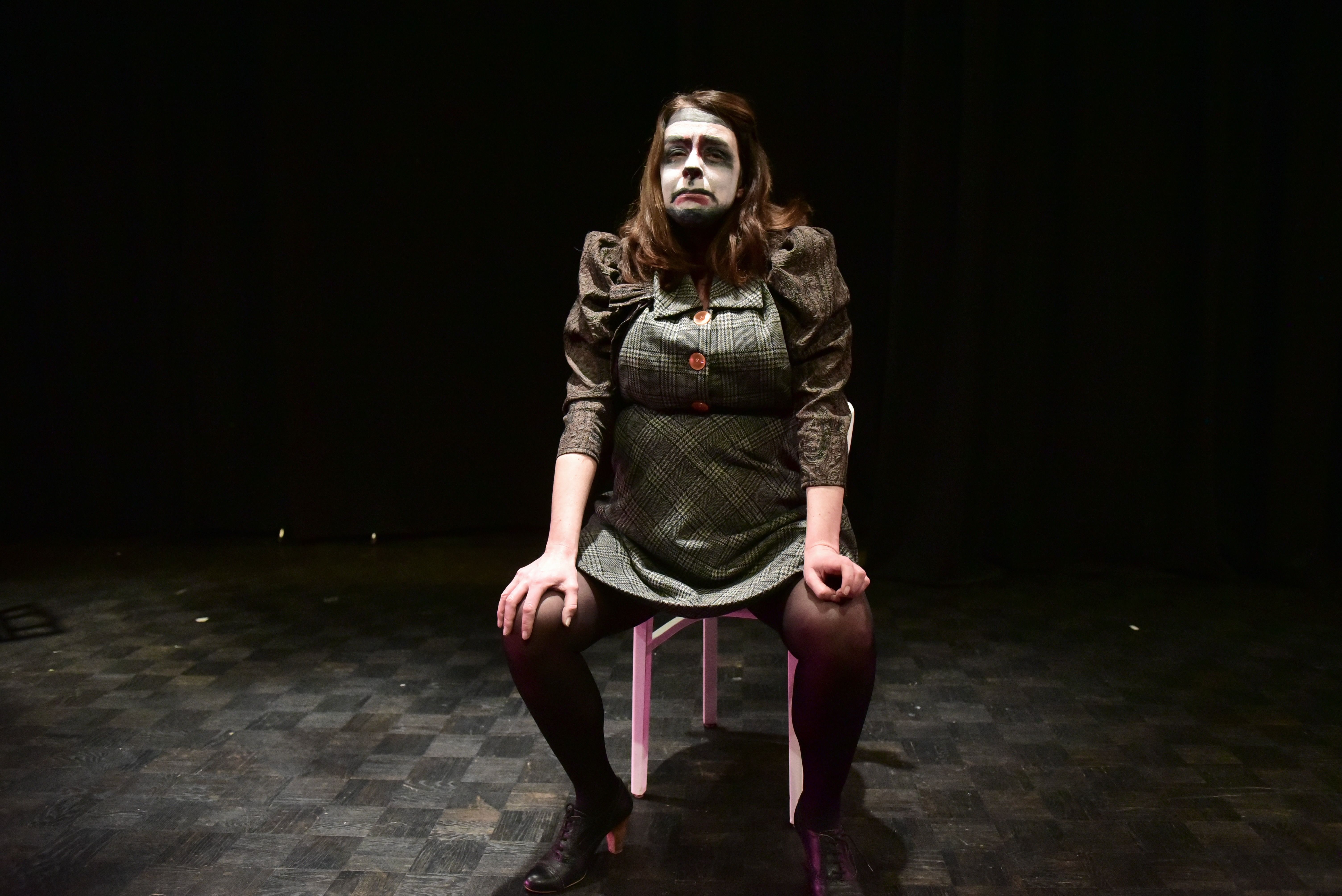 Onwaarschijnlijk Normaal Eindigend Verhaal