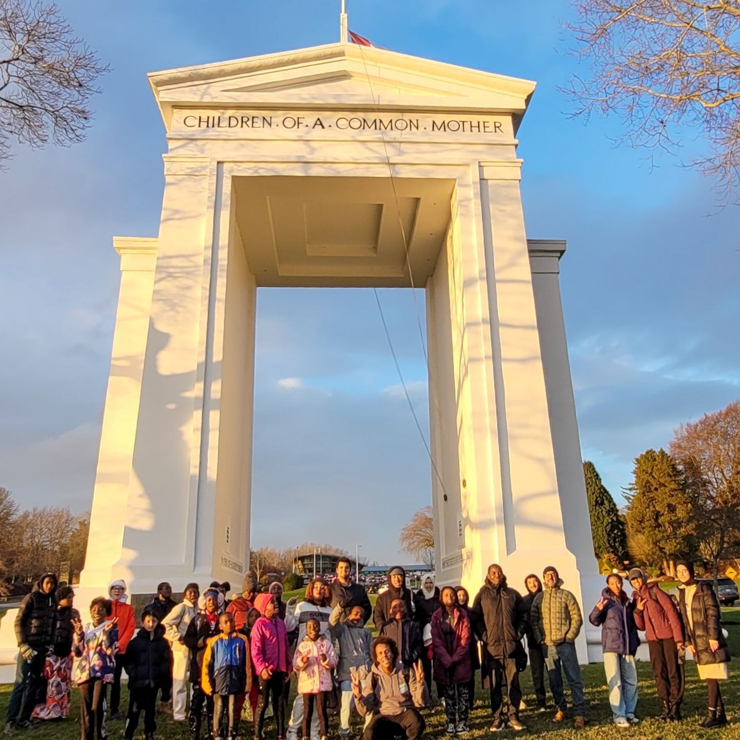 Newcomers to BC gathered at Peace Arch Park