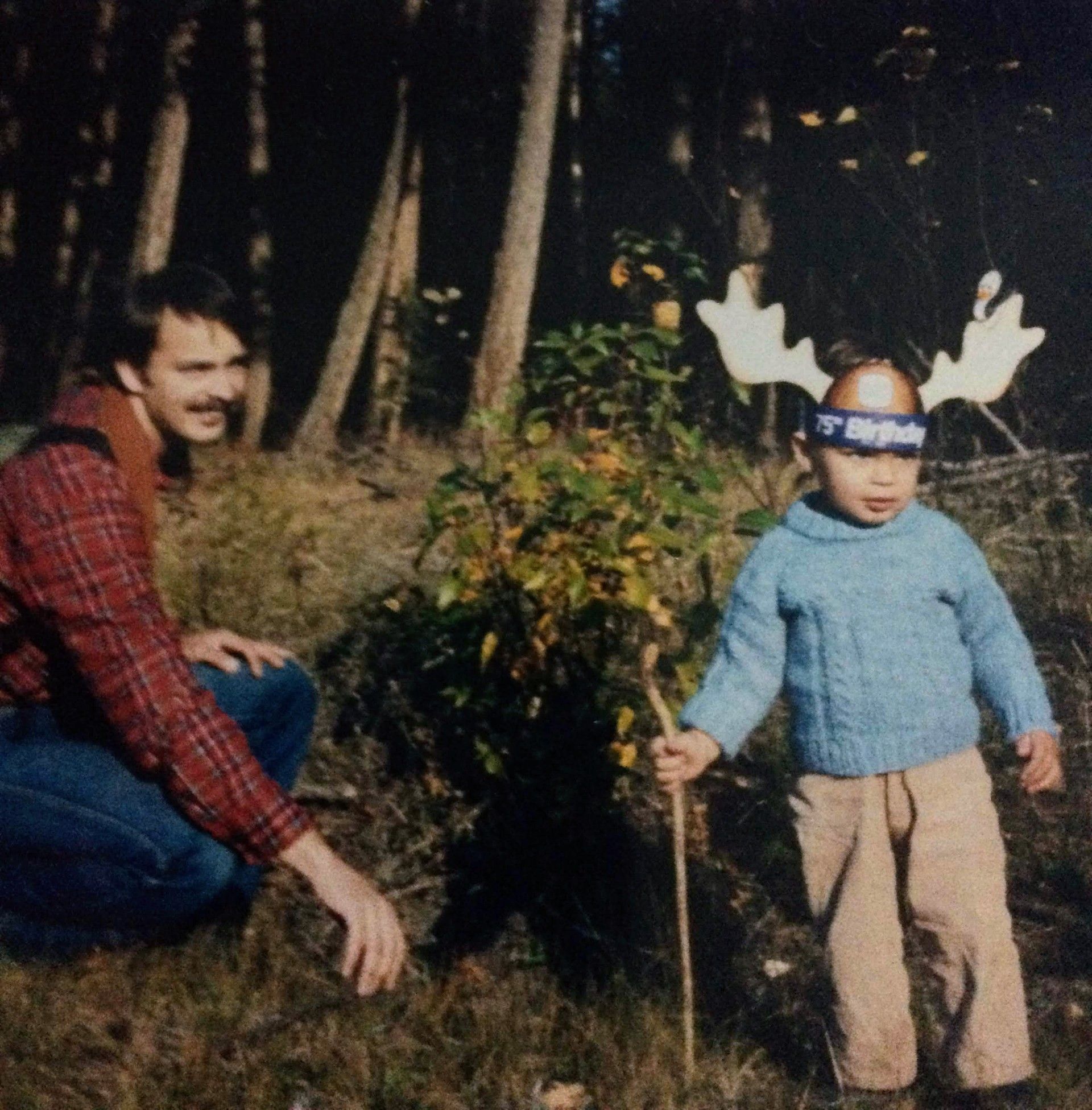 Kid wearing Jerry's Ranger antlers