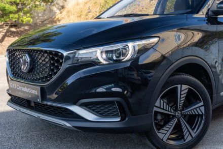MG ZS Luxury 44,5 kWh (2021) — foto 1 · MG
