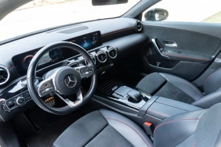 Mercedes A180 7G-DCT AMG Line (2021) — foto 5 · Mercedes