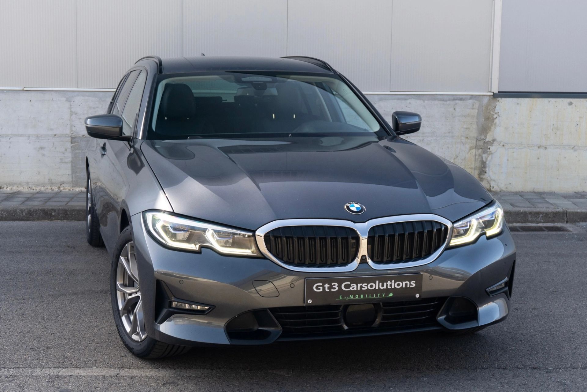 BMW 320e Xdrive Touring SportLine (2021) — BMW · foto principal · Montijo