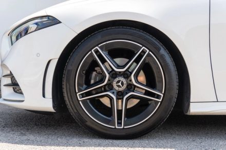 Mercedes A180 7G-DCT AMG Line (2021) — foto 2 · Mercedes