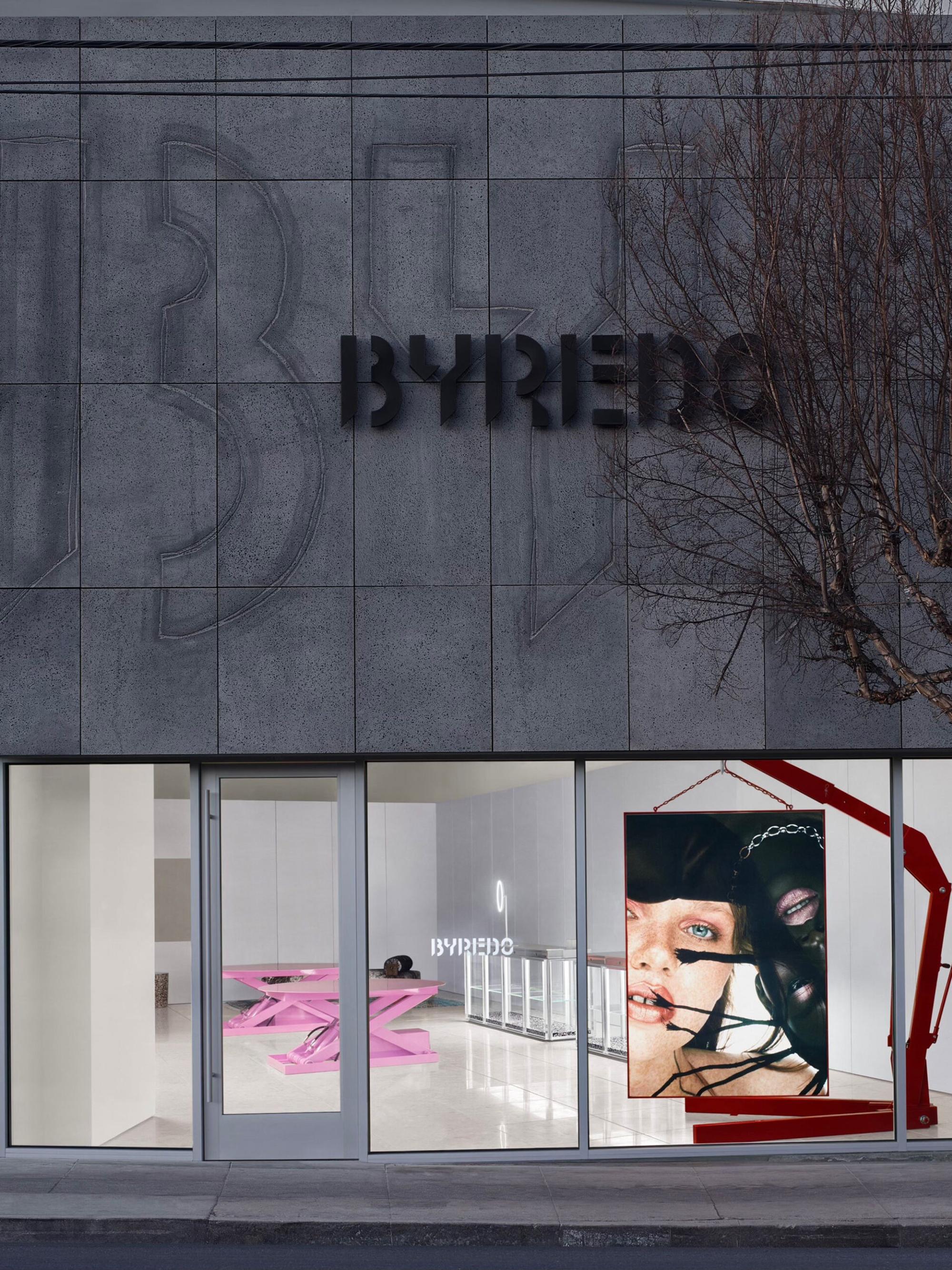 Interior design by Halleroed for Byredo in Silver Lake, 3828 W Sunset Boulevard, Los Angeles — image 1 of 4