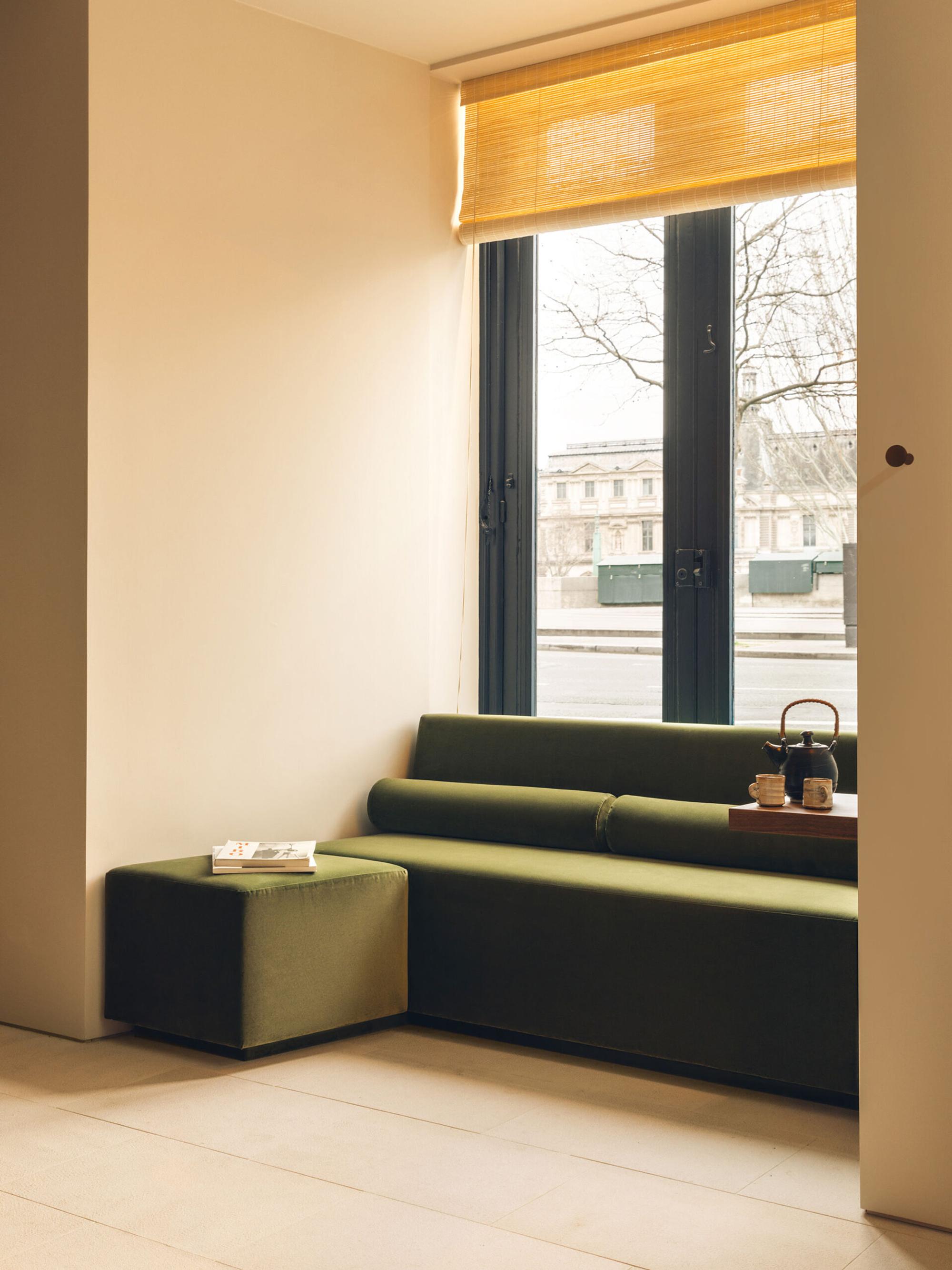 Interior design by Halleroed for Luniform in 1 Quai Voltaire, Paris — image 12 of 17