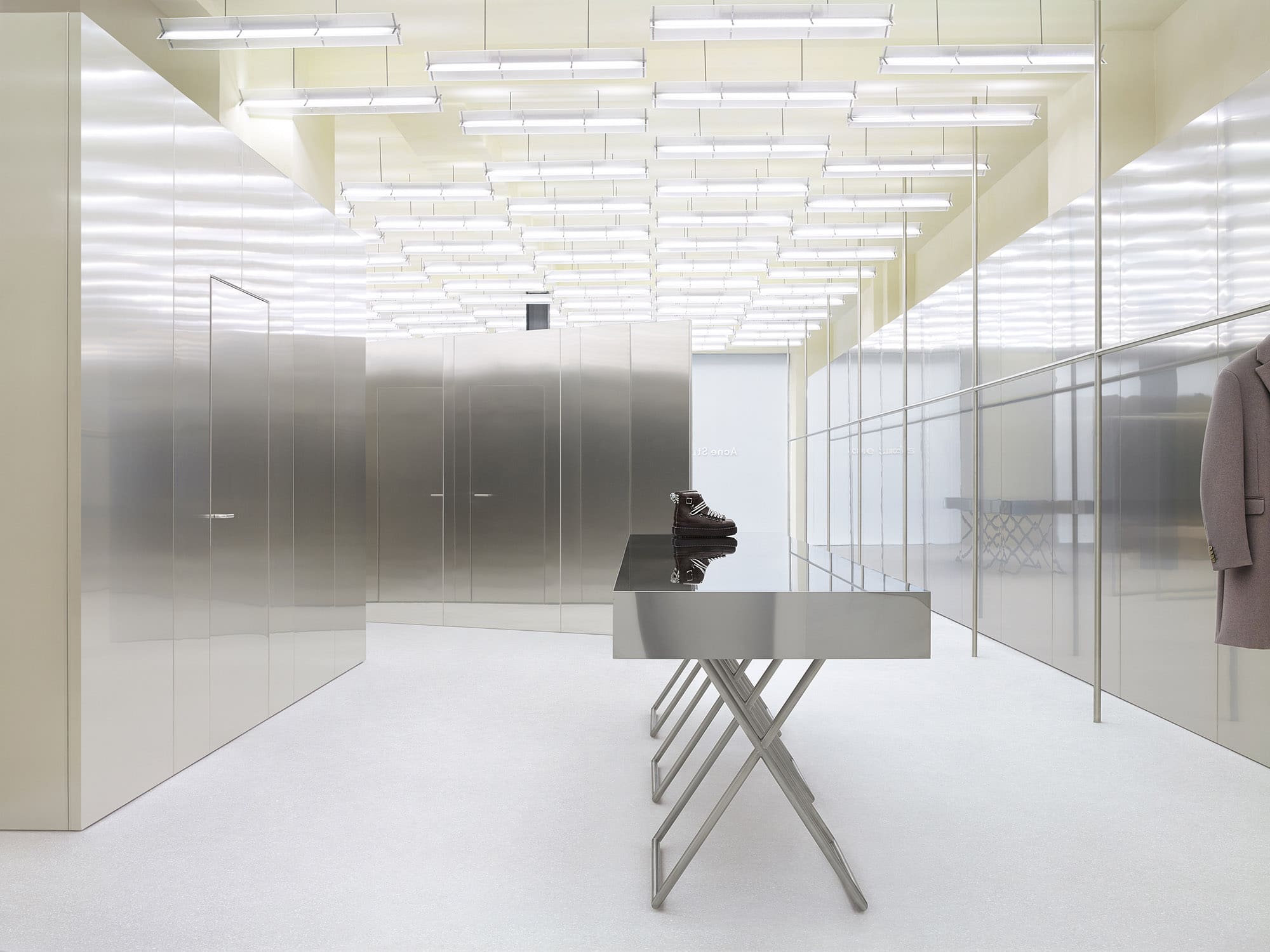 Acne Studios, Potsdamer Straße, Berlin — Halleroed