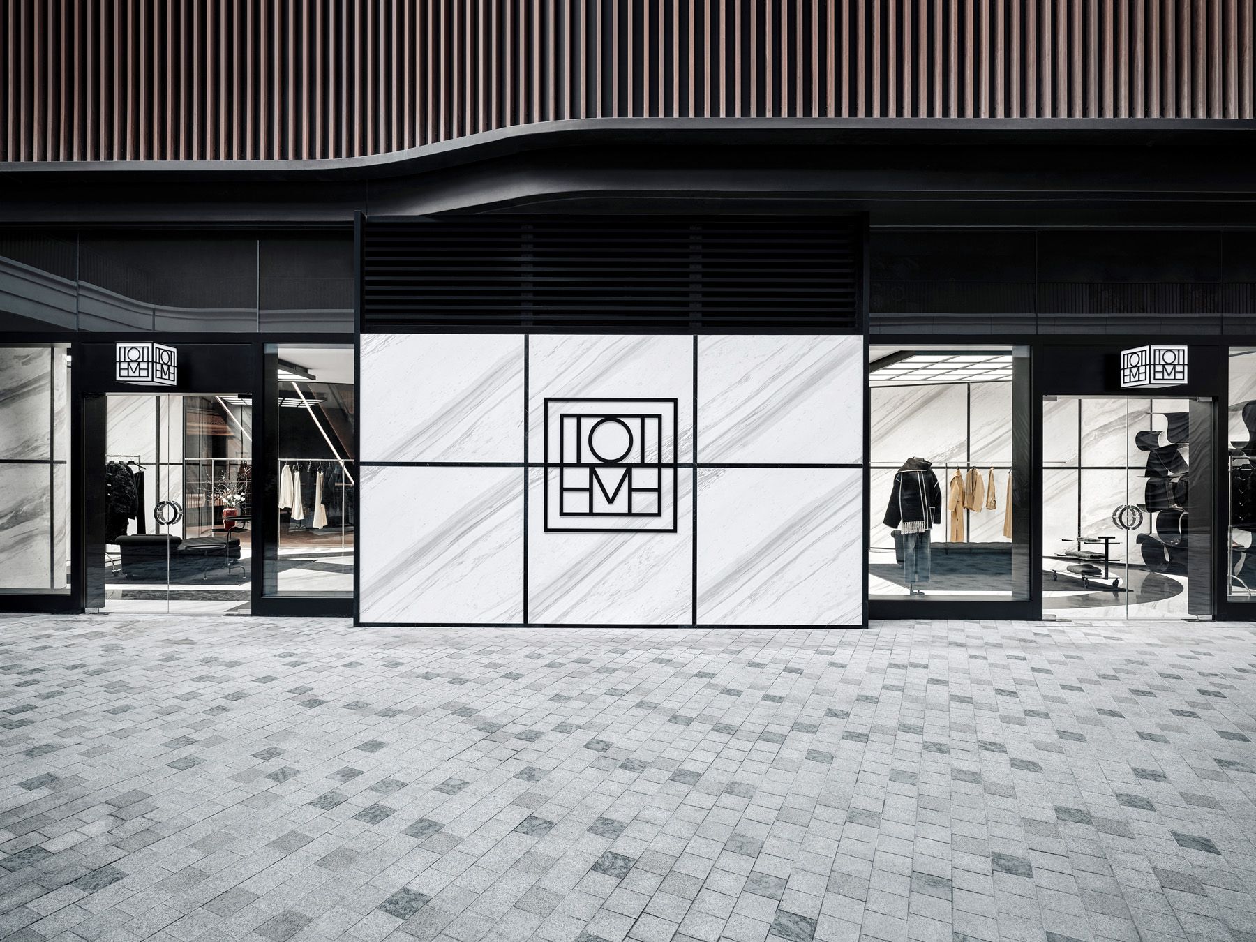 Totême, Qintan Taikoo Li, Shanghai — Halleroed