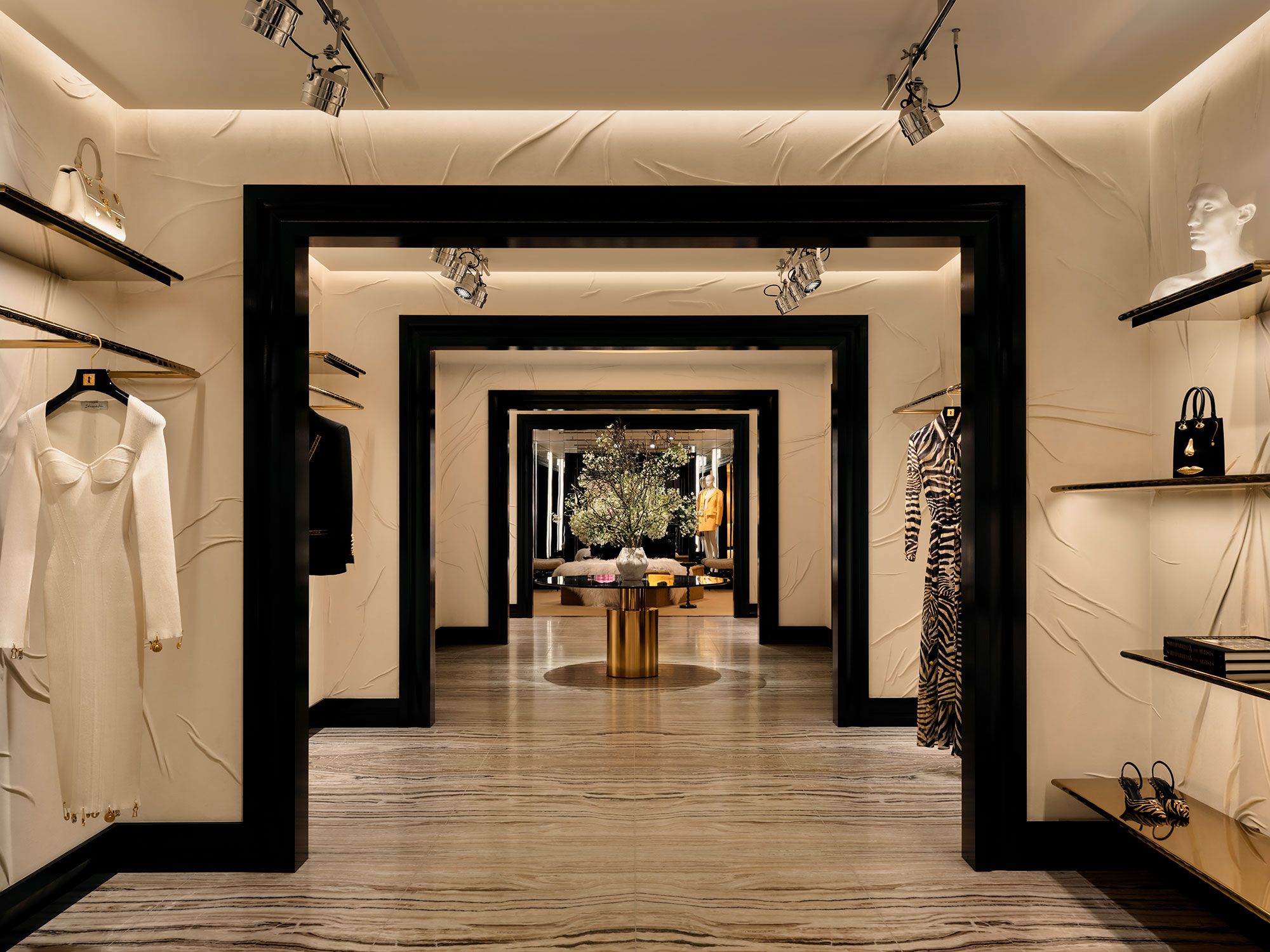 Schiaparelli London, Harrods , London — Halleroed