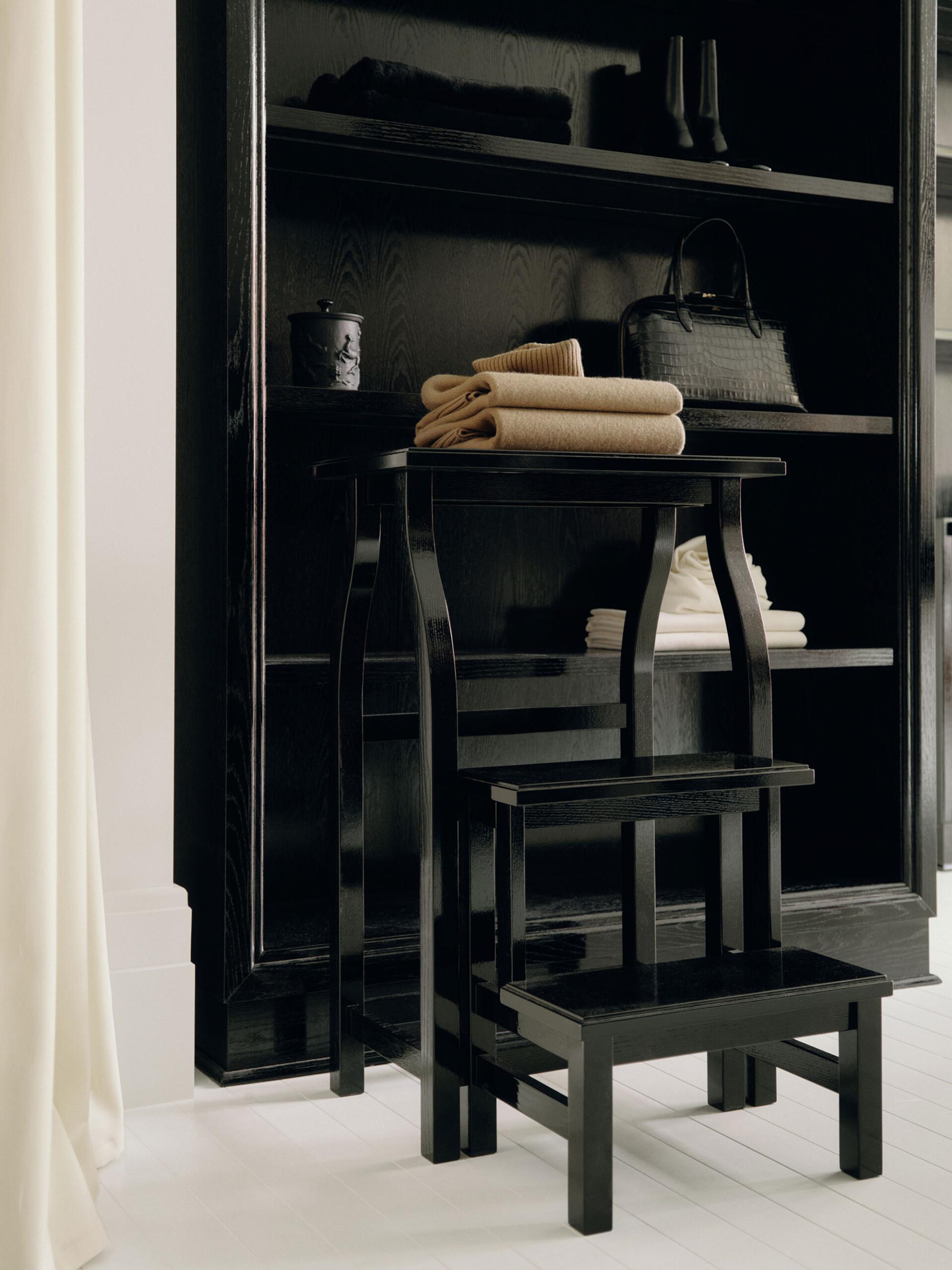 Interior design by Halleroed for Toteme in 160 Sloane Street , London — image 6 of 9