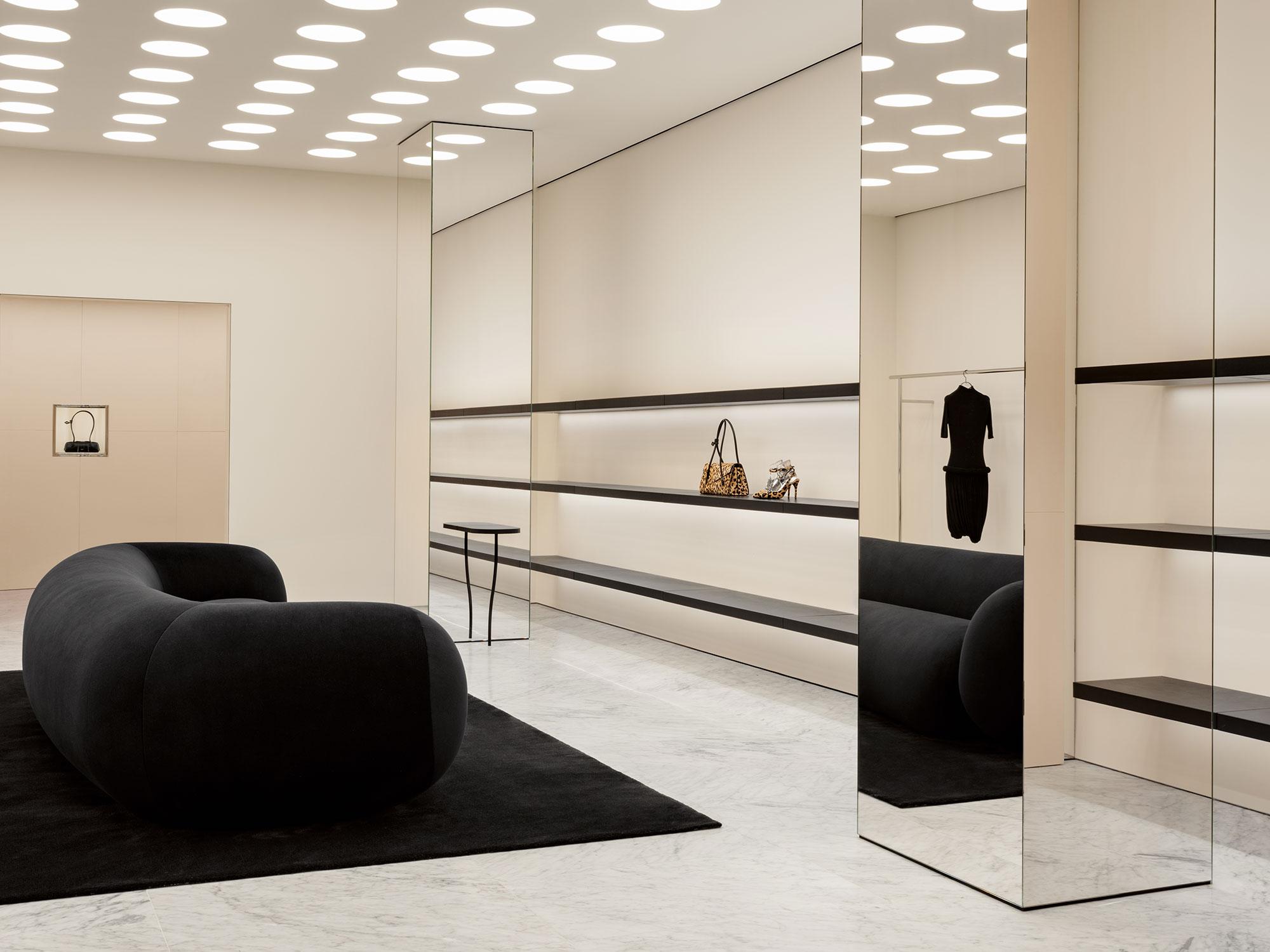 Interior design by Halleroed for Alaia in 3333 Bristol, Costa Mesa — image 9 of 10