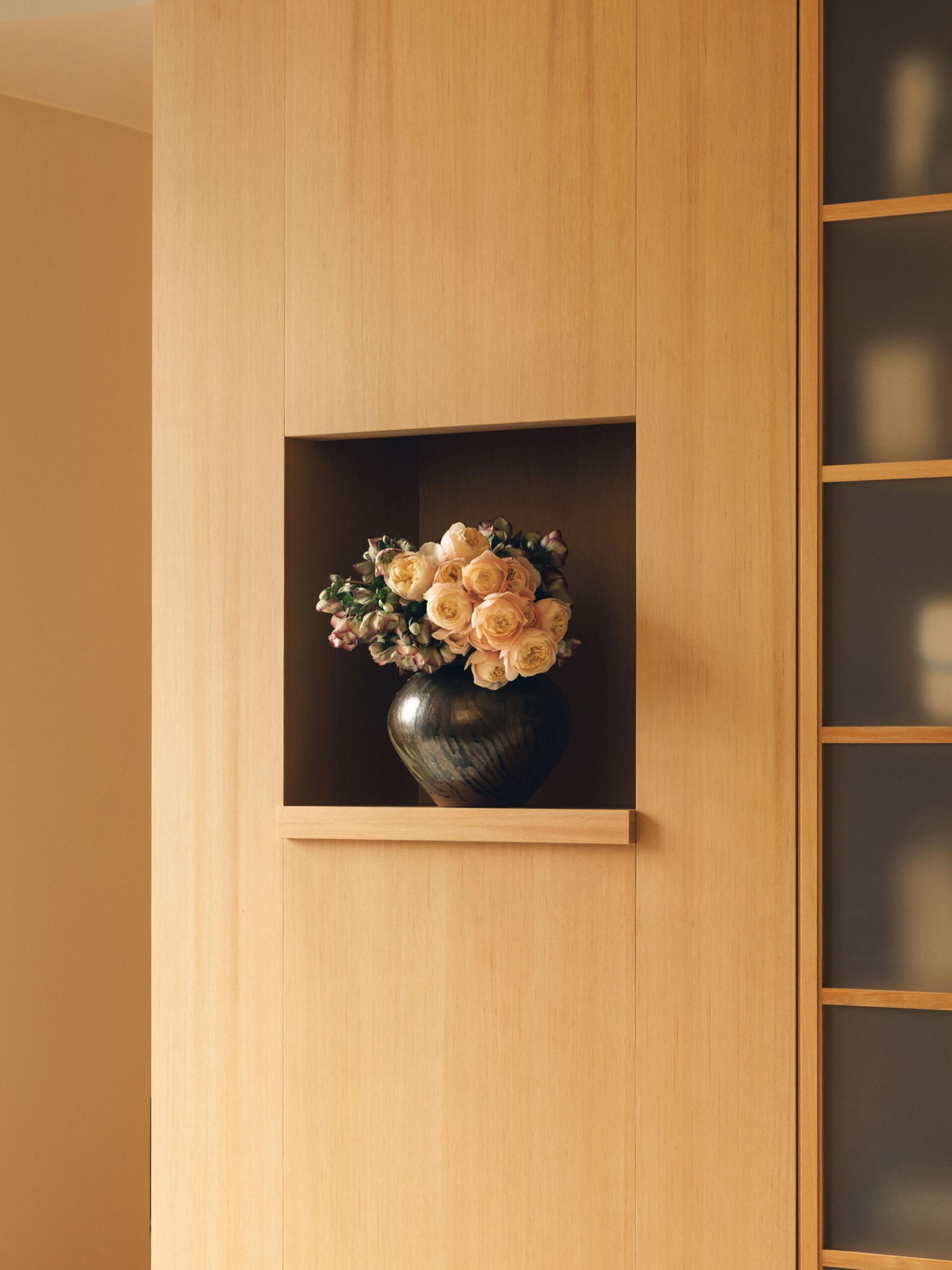 Interior design by Halleroed for Luniform in 1 Quai Voltaire, Paris — image 6 of 17