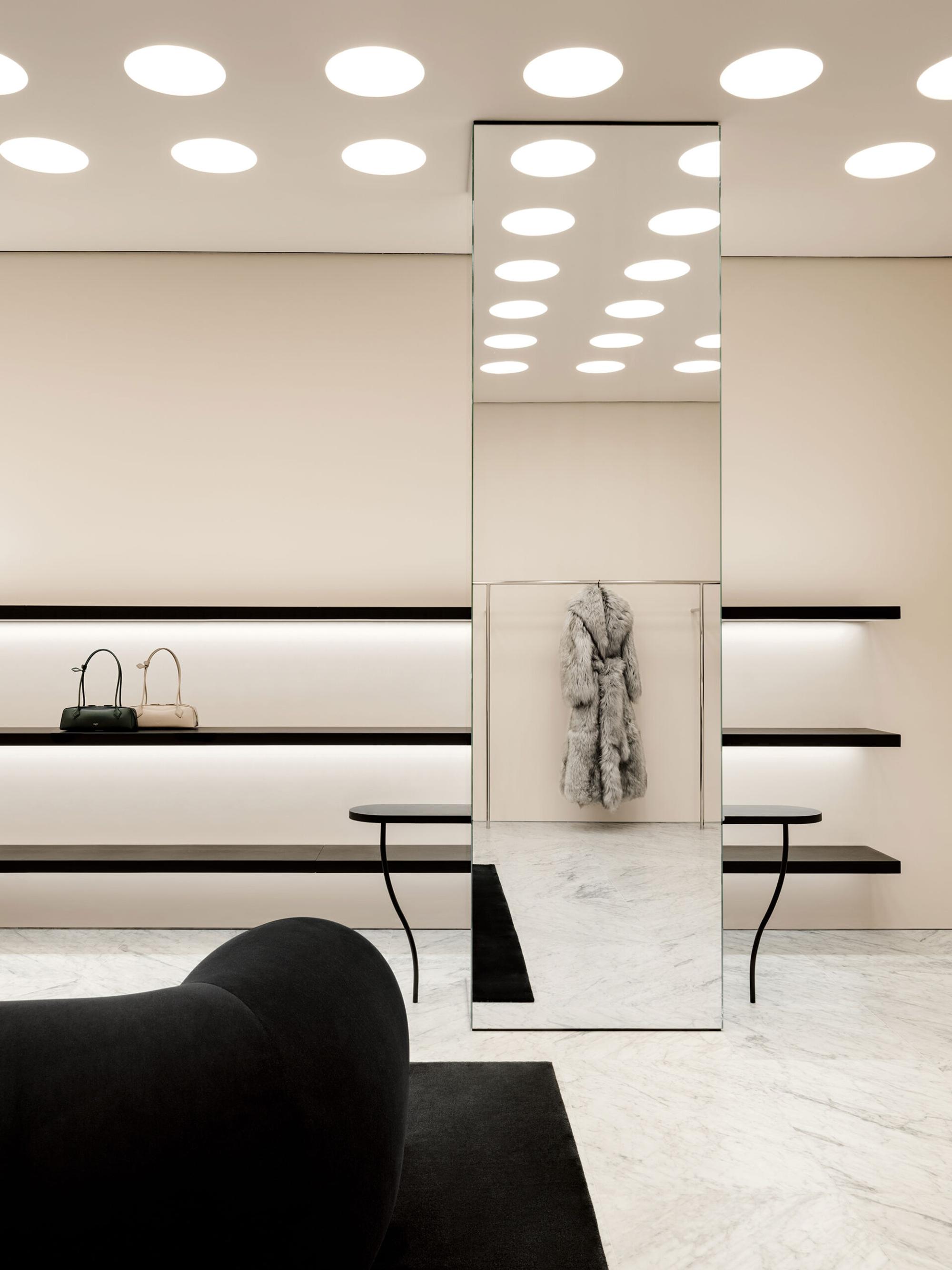 Interior design by Halleroed for Alaia in 3333 Bristol, Costa Mesa — image 8 of 10