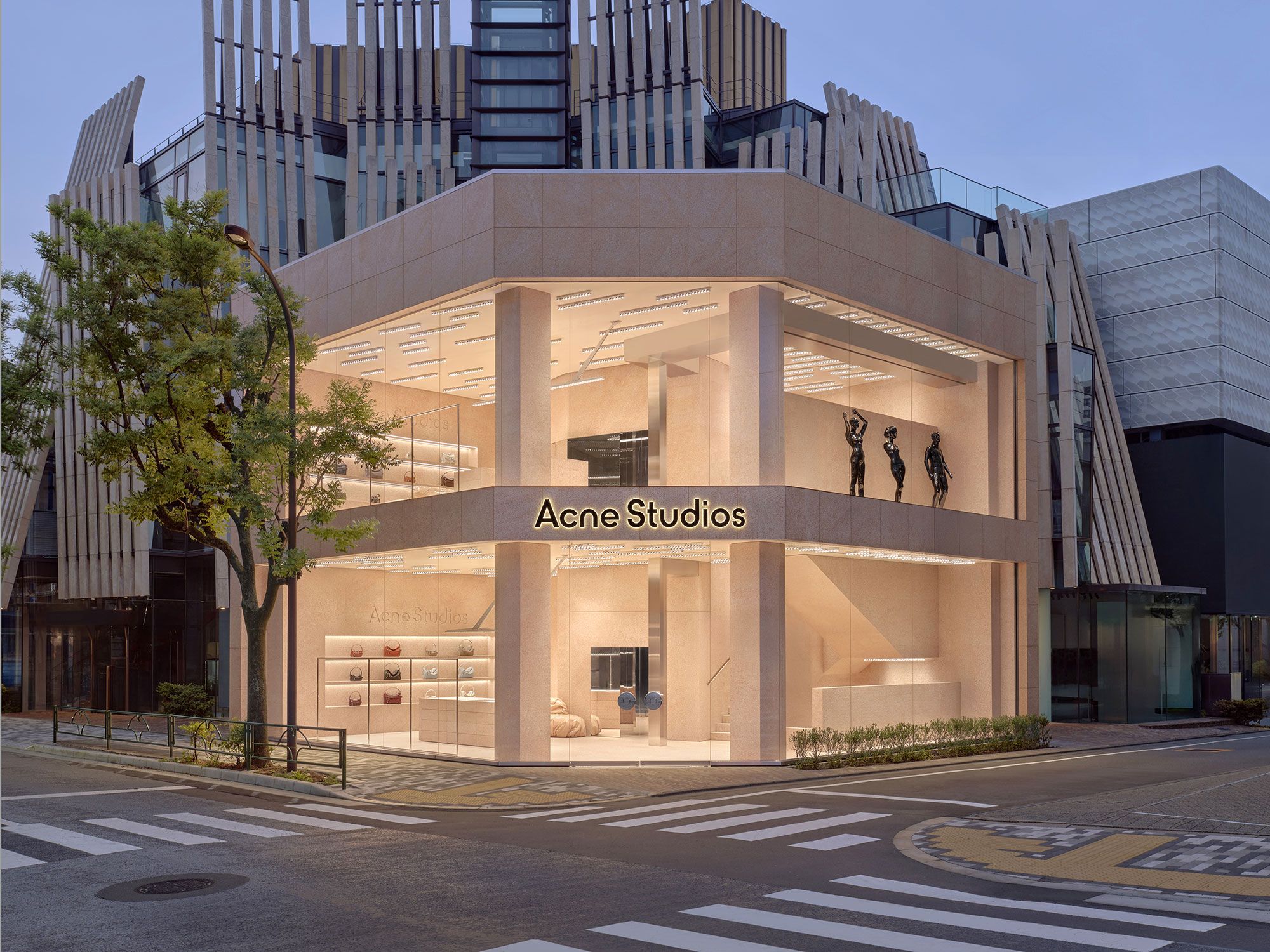 Acne Studios, 5-3-2 Minami-Aoyama, Tokyo — Halleroed