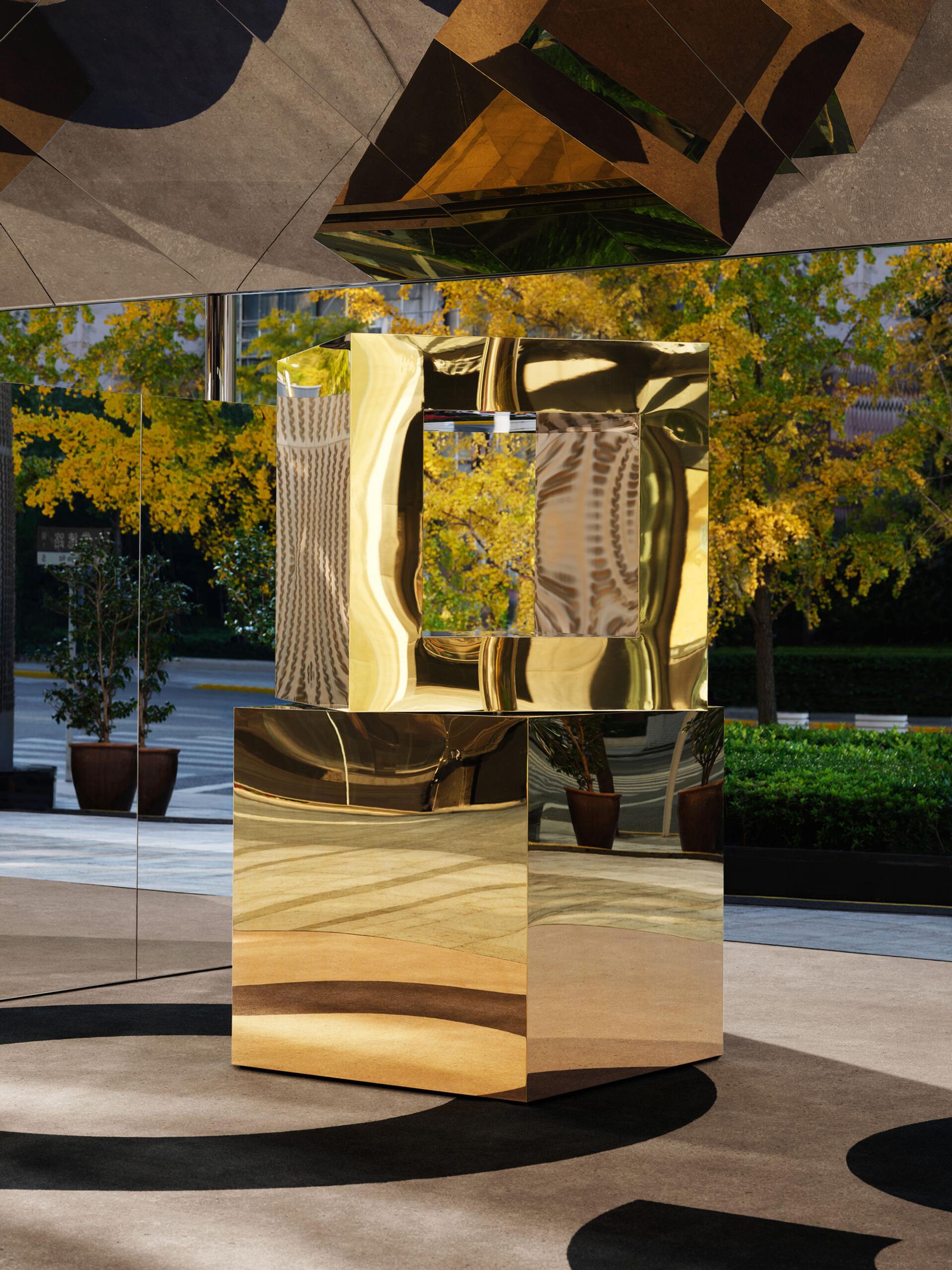 Interior design by Halleroed for Acne Studios in Reel plaza, Shanghai — image 4 of 4