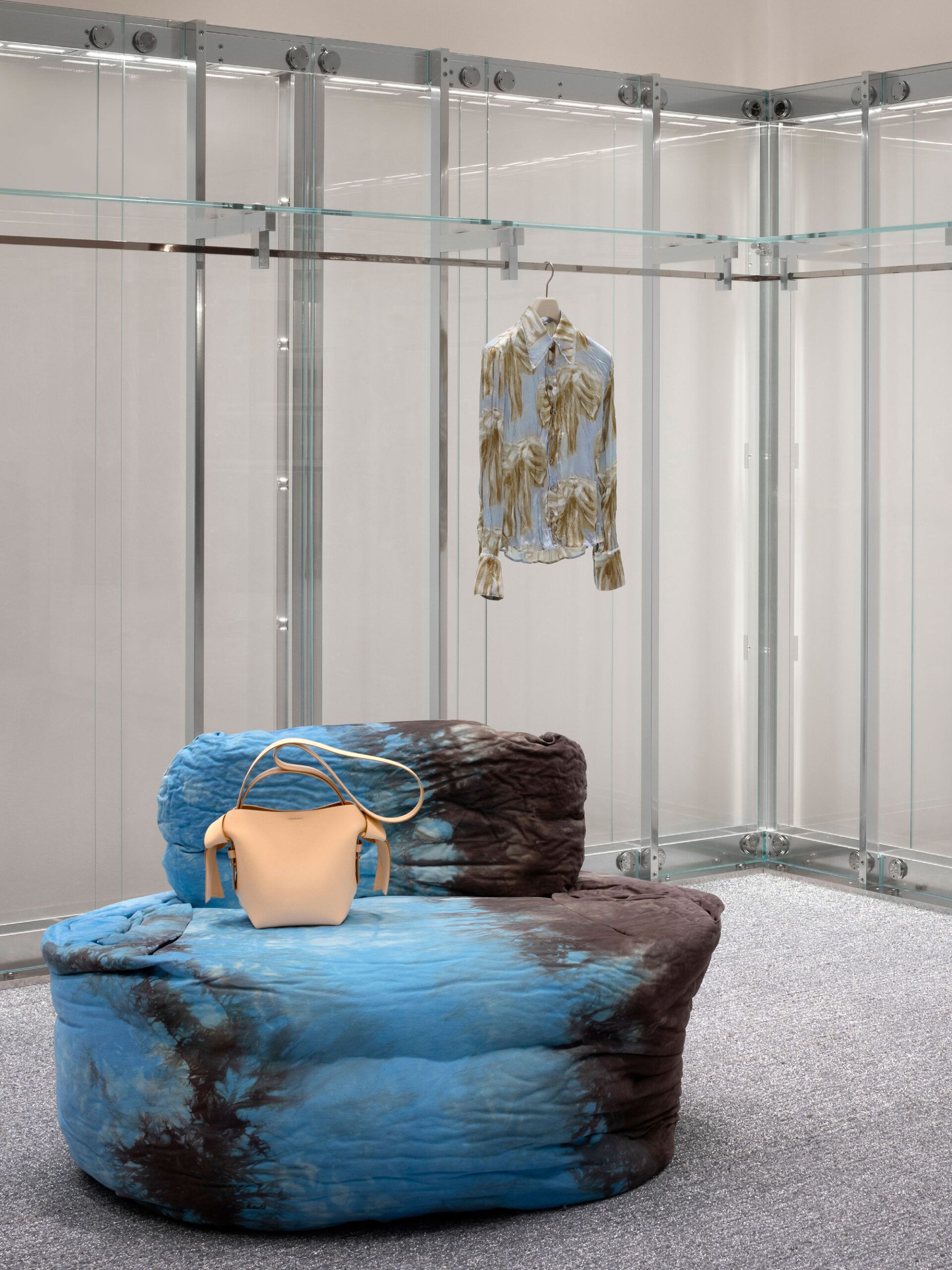 Acne Studios, Marina Bay, Singapore, — Halleroed