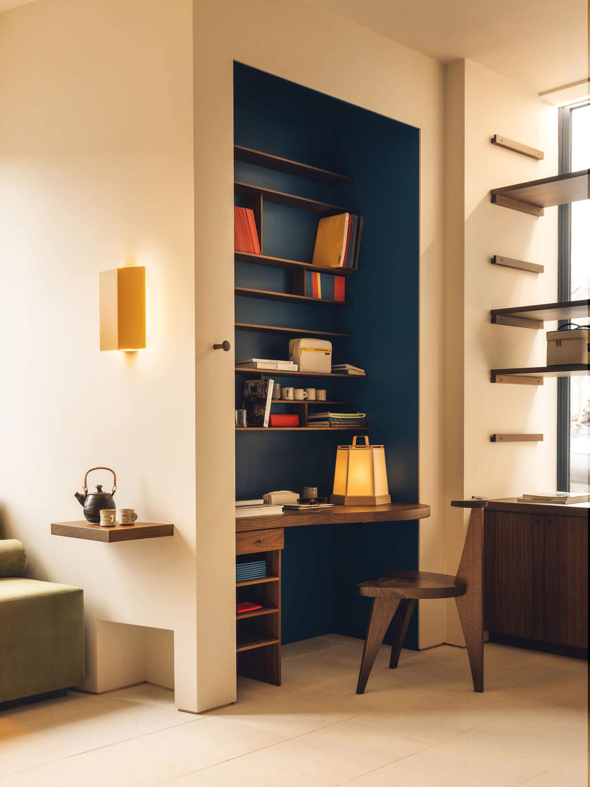 Interior design by Halleroed for Luniform in 1 Quai Voltaire, Paris — image 13 of 17