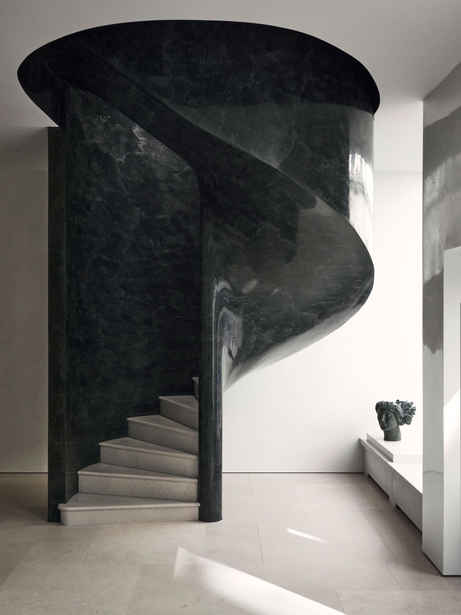 Toteme Stockholm, Biblioteksgatan 5, Stockholm, — Halleroed