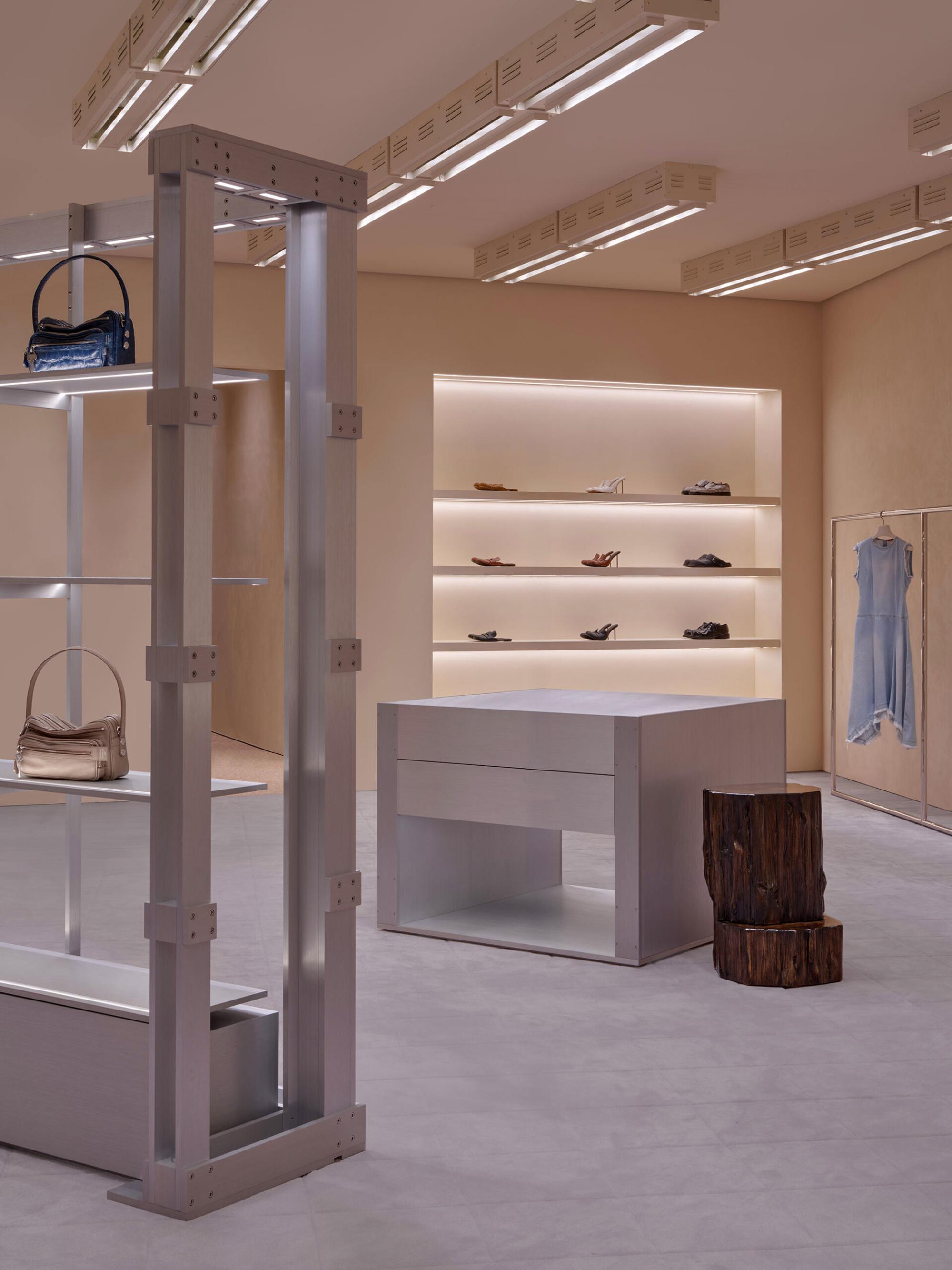 Interior design by Halleroed for Acne Studios in 5-3-2 Minami-Aoyama, Tokyo — image 14 of 18