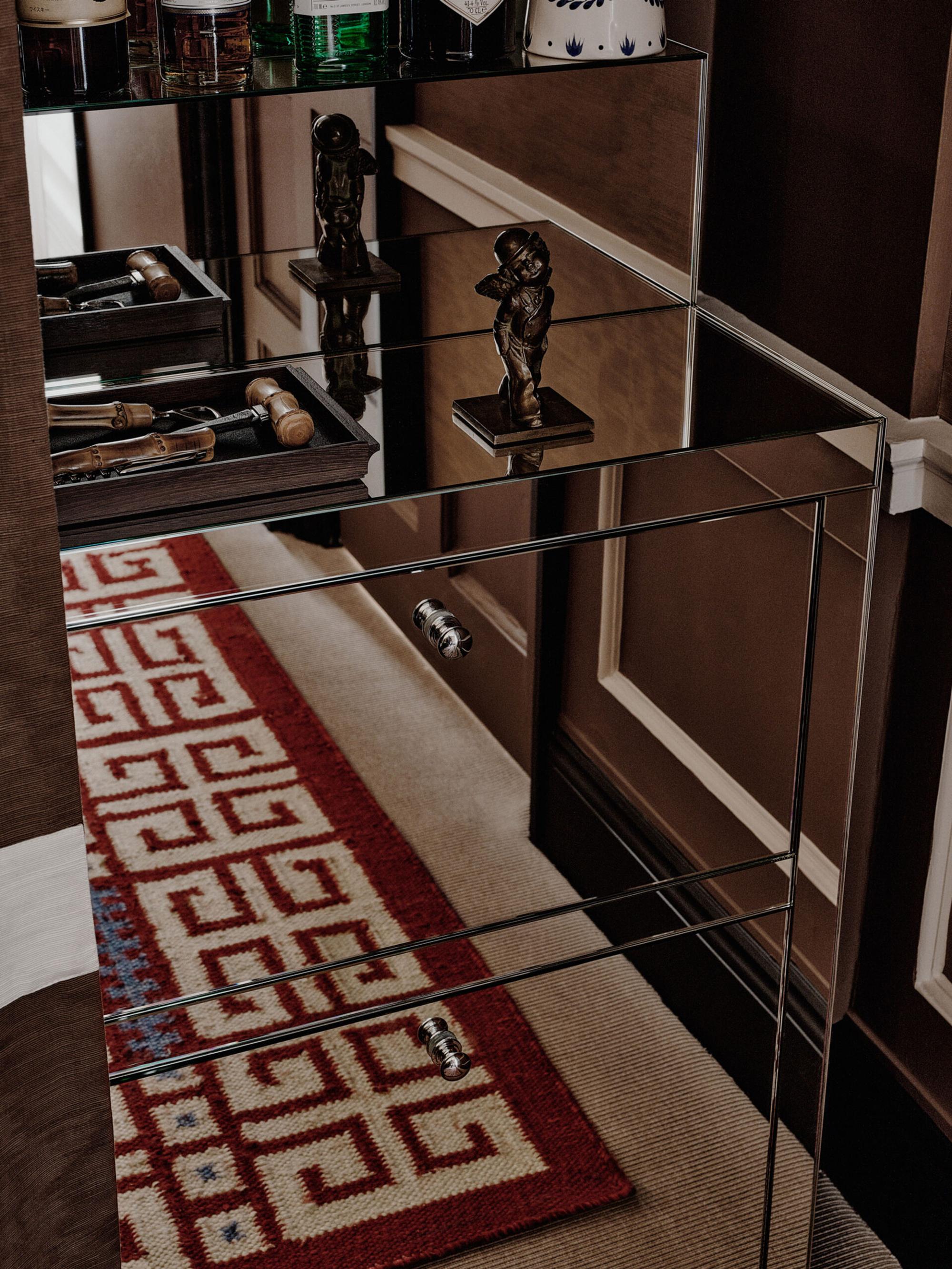 Interior design by Halleroed for Saman Amel in 17 Albemarle Street , London — image 7 of 26