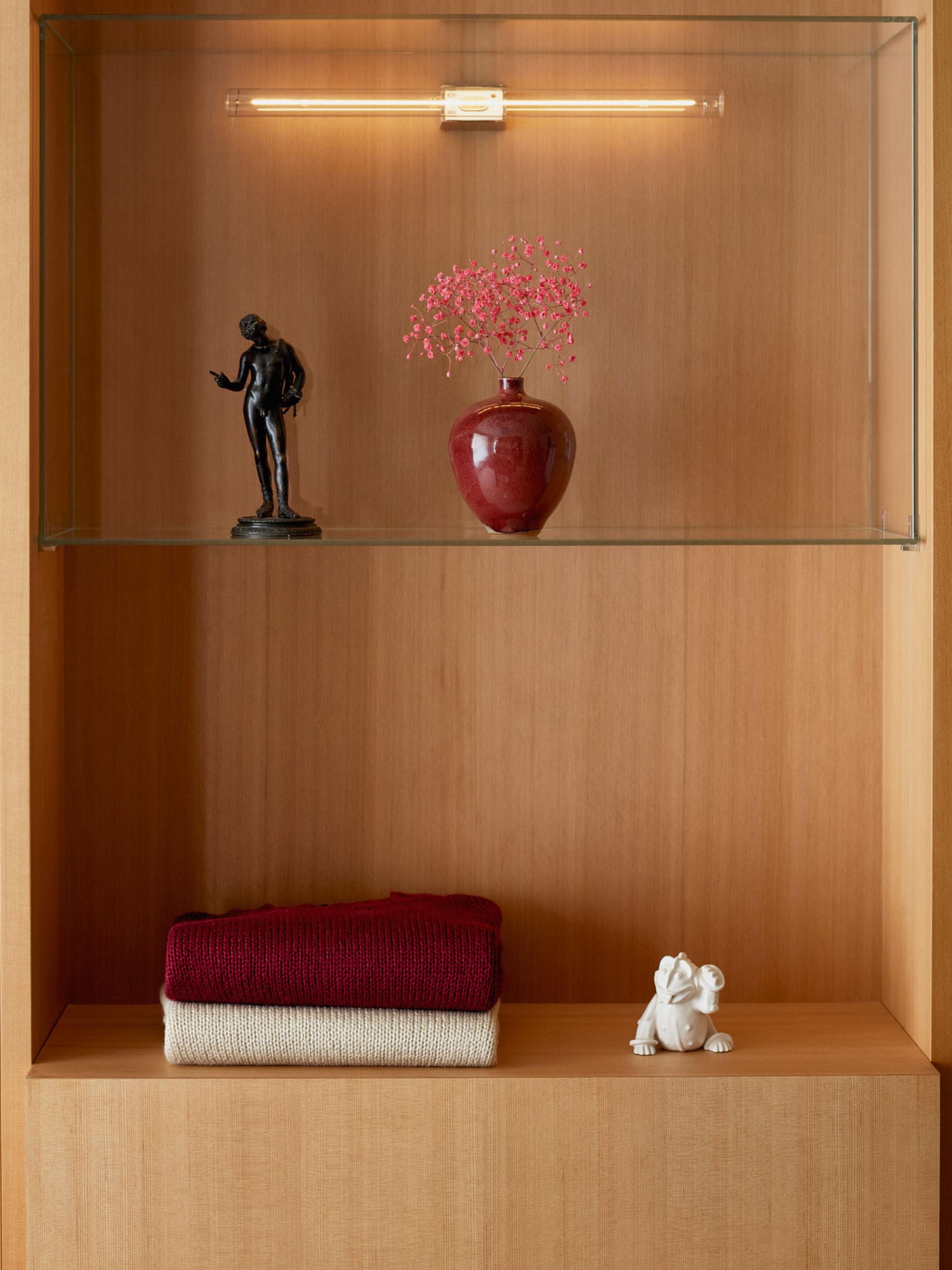 Interior design by Halleroed for Saman Amel in Kommendörsgatan 14 — image 10 of 22