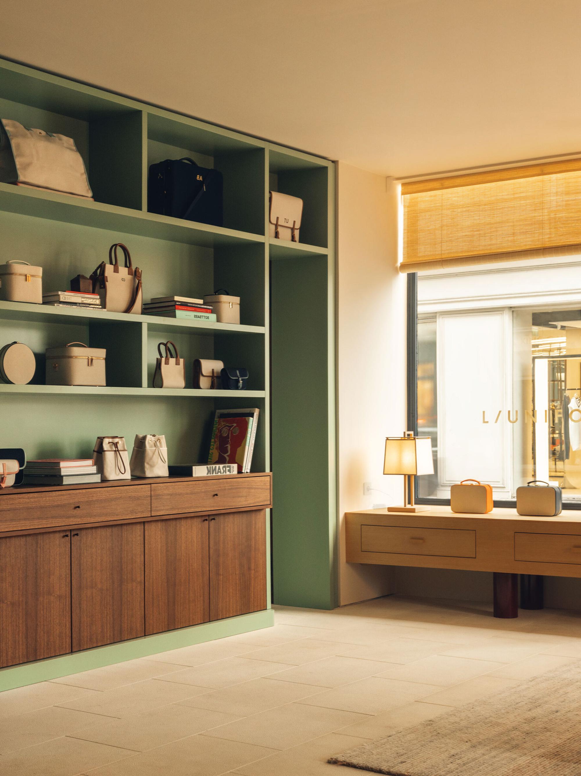 Interior design by Halleroed for Luniform in 1 Quai Voltaire, Paris — image 17 of 17