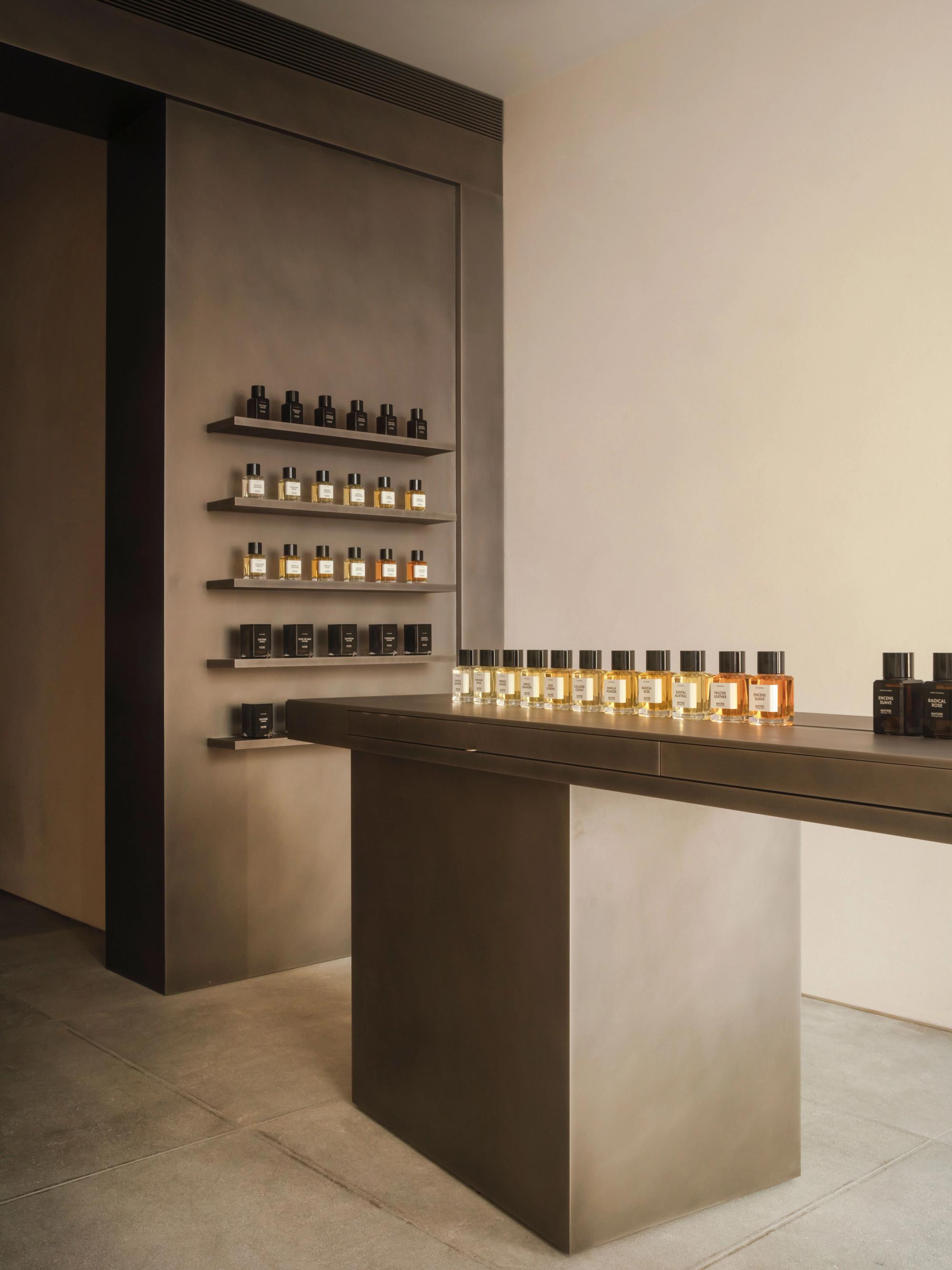 Interior design by Halleroed for Matiere Premiere in 31 King Street — image 2 of 9