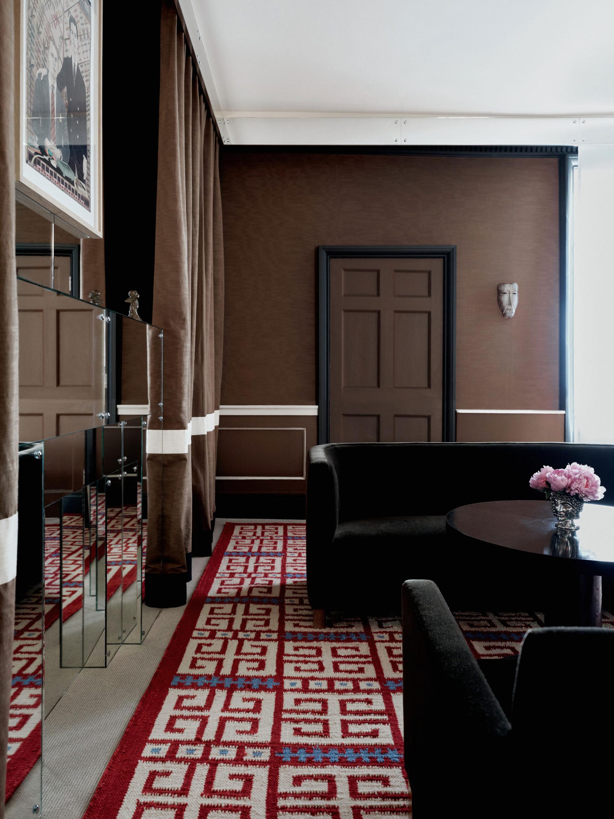 Interior design by Halleroed for Saman Amel in 17 Albemarle Street , London — image 3 of 26