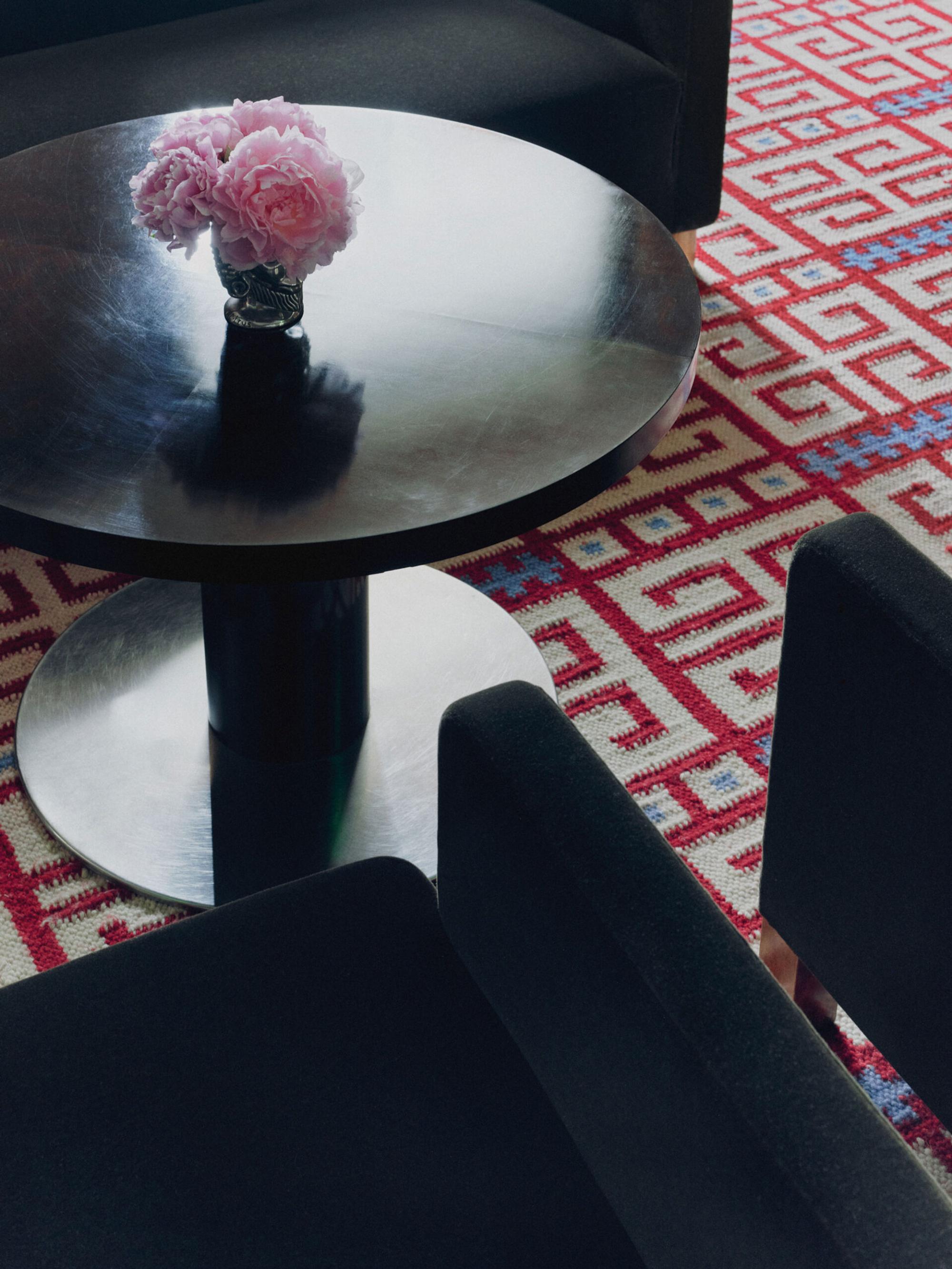 Interior design by Halleroed for Saman Amel in 17 Albemarle Street , London — image 10 of 26