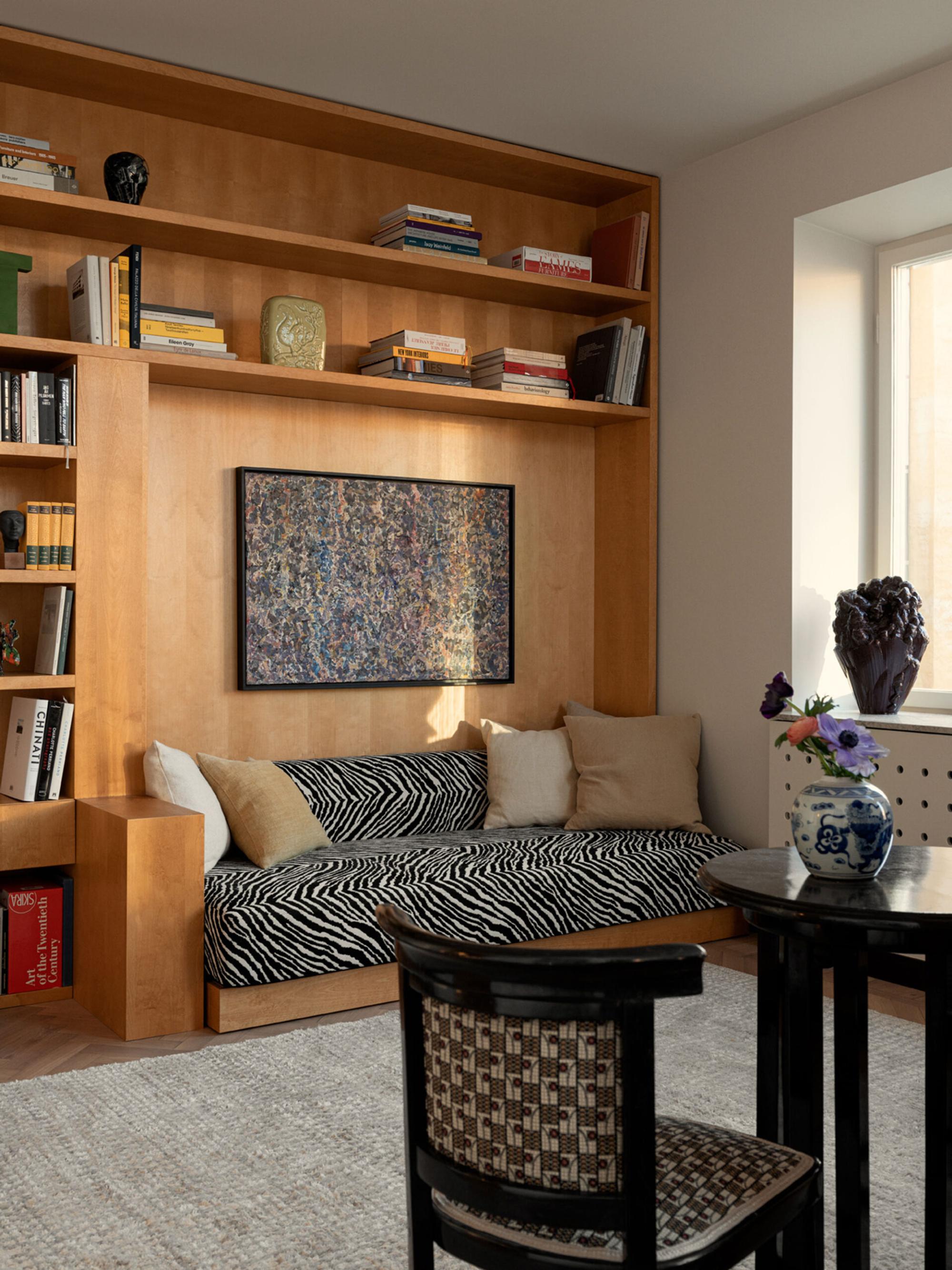 Interior design by Halleroed for Residential in Gumshornsgatan 6, Stockholm — image 8 of 25