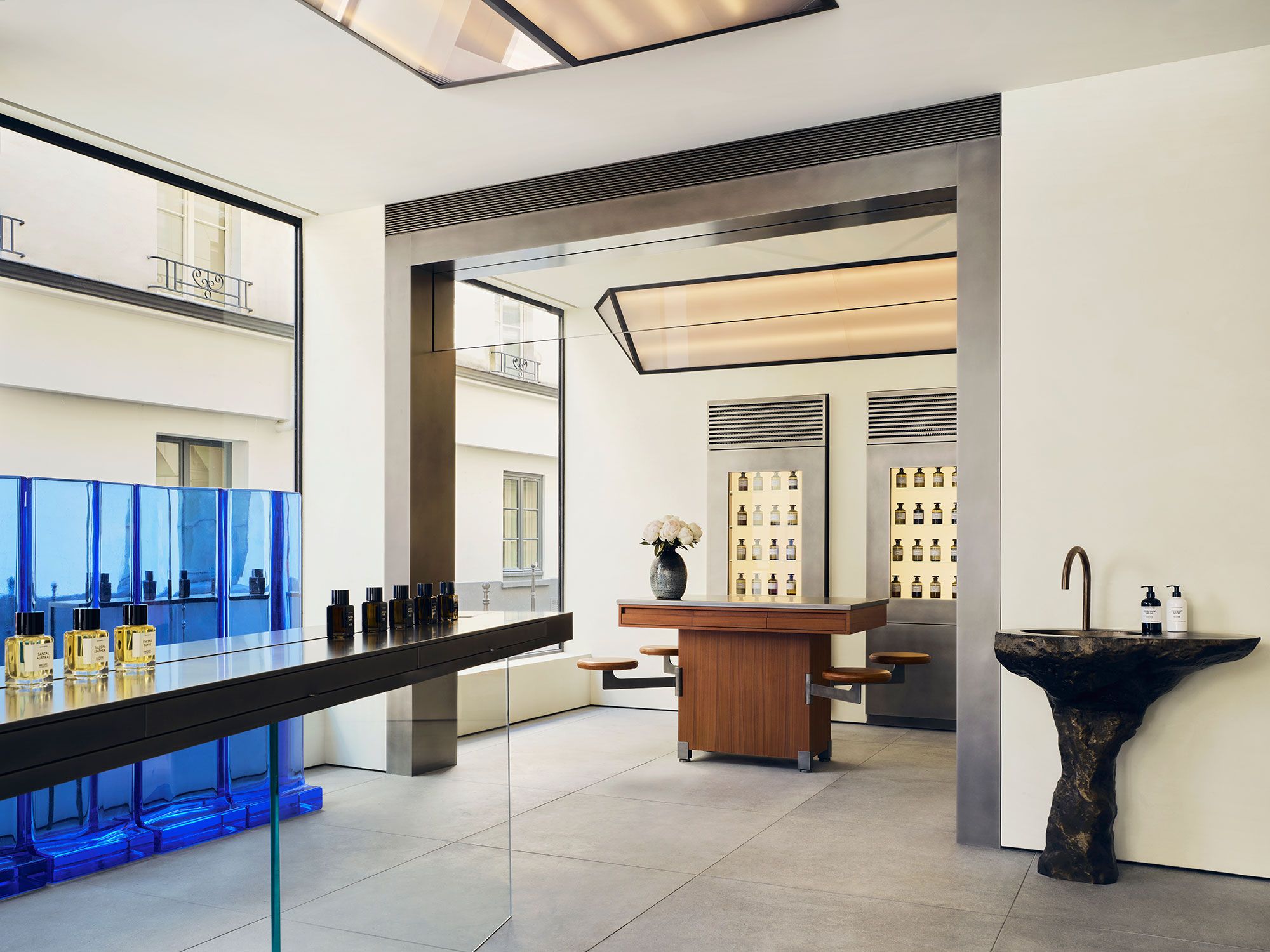 Matiere Premiere Paris, 306 Rue Saint-Honoré, Paris — Halleroed